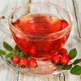 Čaj od šipka: koristi i štete, kako kuhati, kontraindikacije